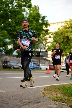 Runner Photo 4148461