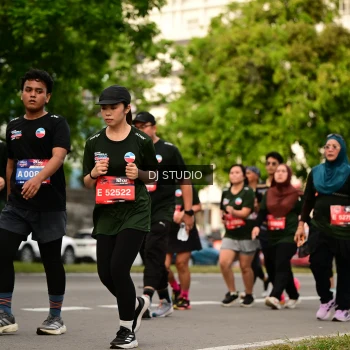 Runner Photo 4148477