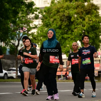 Runner Photo 4148504