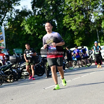 Runner Photo 4148513