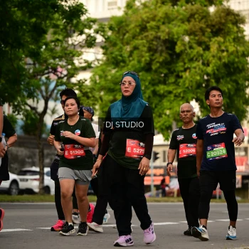 Runner Photo 4148519