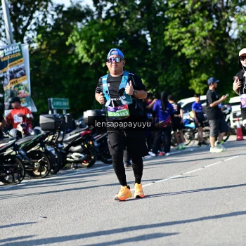 Runner Photo 4148531