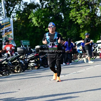 Runner Photo 4148550