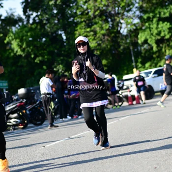 Runner Photo 4148570