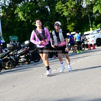 Runner Photo 4148599
