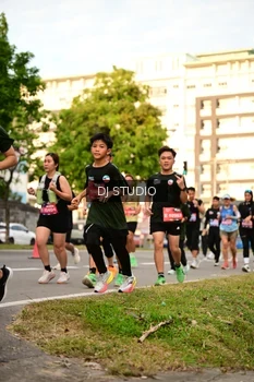 Runner Photo 4148602