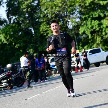 Runner Photo 4148609