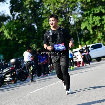 Runner Photo 4148620