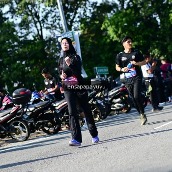 Runner Photo 4148637
