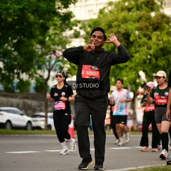 Runner Photo 4148640