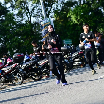 Runner Photo 4148655