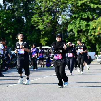 Runner Photo 4148659