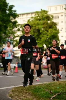 Runner Photo 4148673