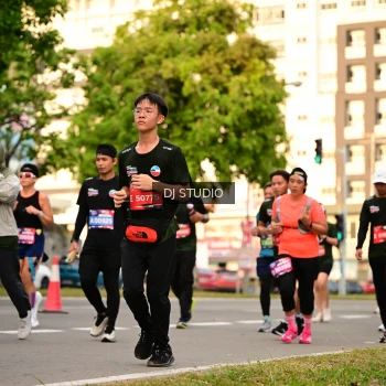 Runner Photo 4148719