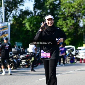 Runner Photo 4148729