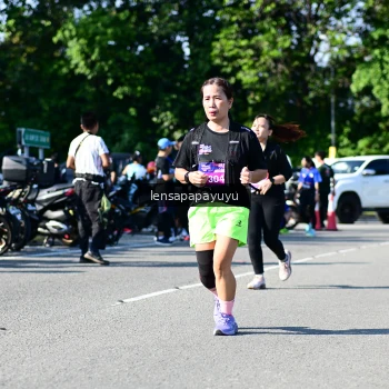 Runner Photo 4148756