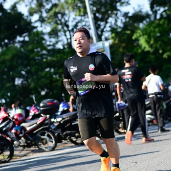 Runner Photo 4148770