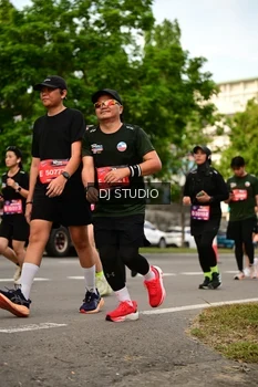 Runner Photo 4148815