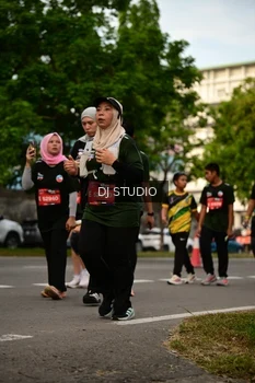 Runner Photo 4148843