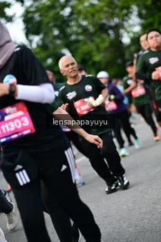 Runner Photo 4148872