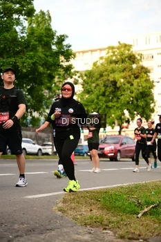 Runner Photo 4148883