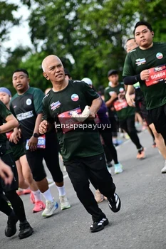 Runner Photo 4148897