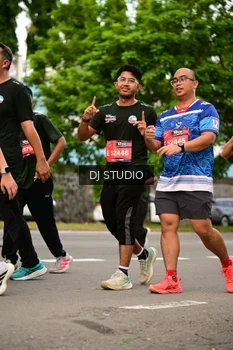 Runner Photo 4148962