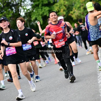 Runner Photo 4148980