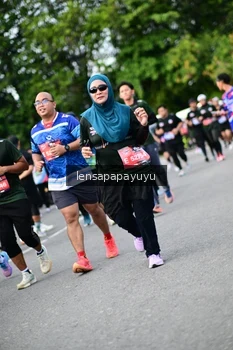 Runner Photo 4149021