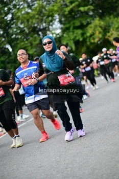 Runner Photo 4149028