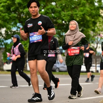 Runner Photo 4149036