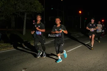 Runner Photo 4149068