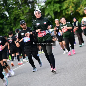 Runner Photo 4149098