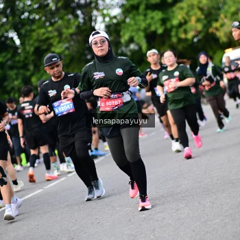 Runner Photo 4149102