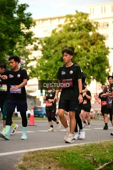 Runner Photo 4149106