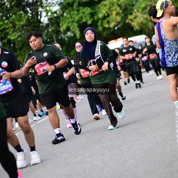 Runner Photo 4149131