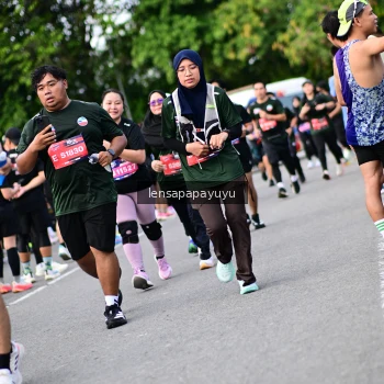 Runner Photo 4149138