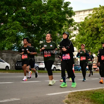 Runner Photo 4149139