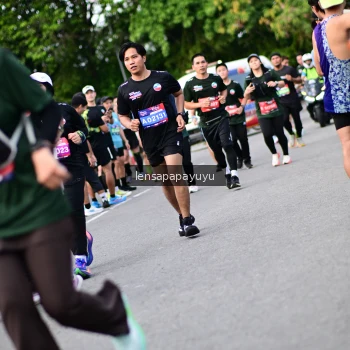 Runner Photo 4149155