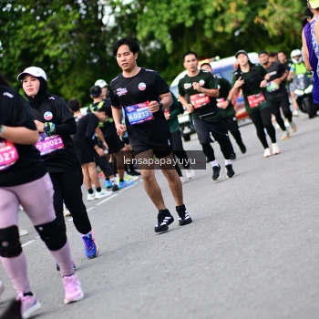 Runner Photo 4149167