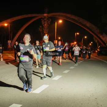 Runner Photo 4149176