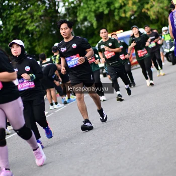 Runner Photo 4149180