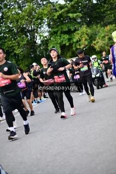 Runner Photo 4149198