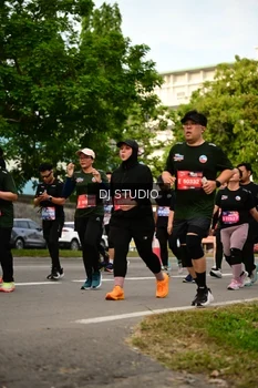Runner Photo 4149202