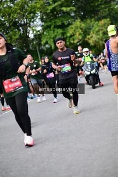Runner Photo 4149211