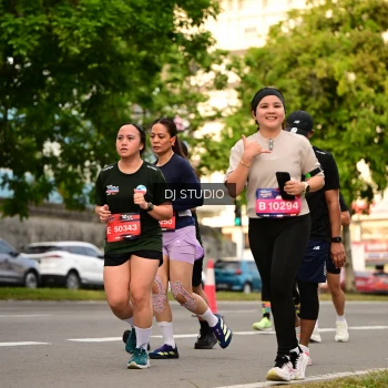 Runner Photo 4149242