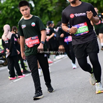 Runner Photo 4149245