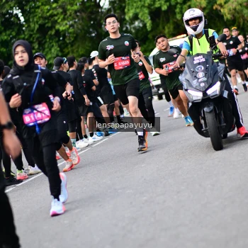 Runner Photo 4149253