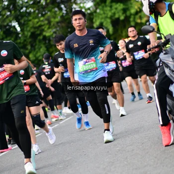 Runner Photo 4149288