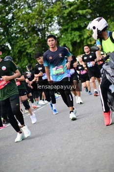 Runner Photo 4149297